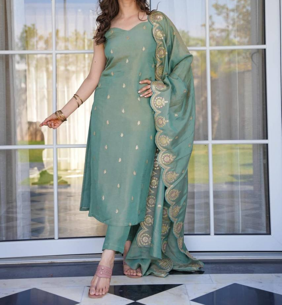 Bell Flower Suit