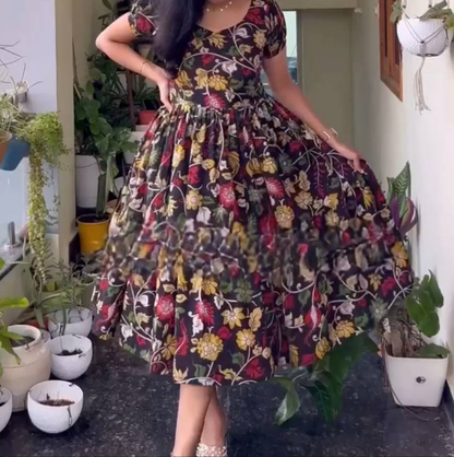 Elegant Charm Maxi